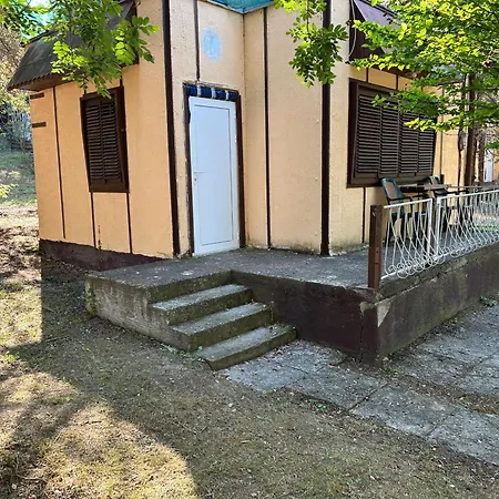 елата Parque de vacaciones *